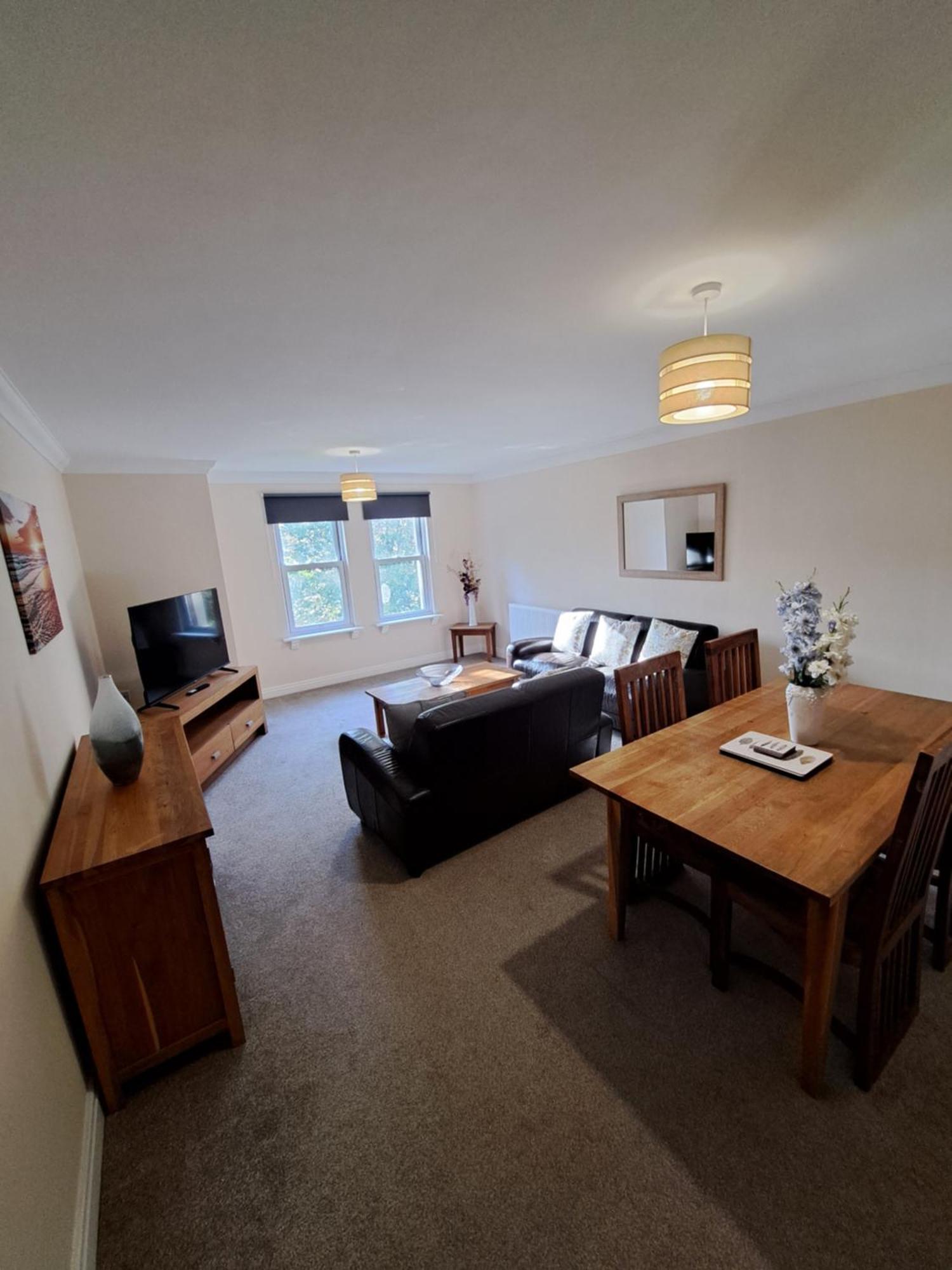 The Elms Apartments Ramsey Isle Of Man Uk Экстерьер фото