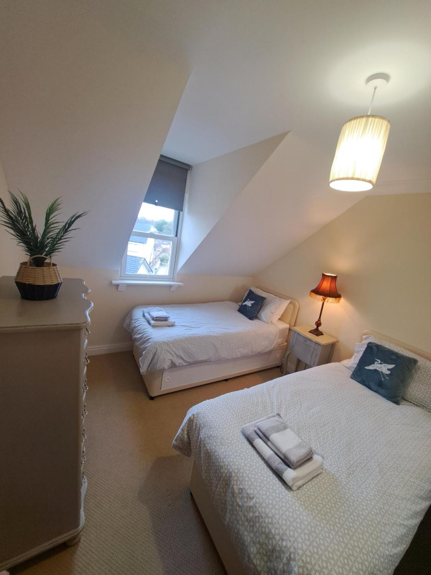 The Elms Apartments Ramsey Isle Of Man Uk Экстерьер фото