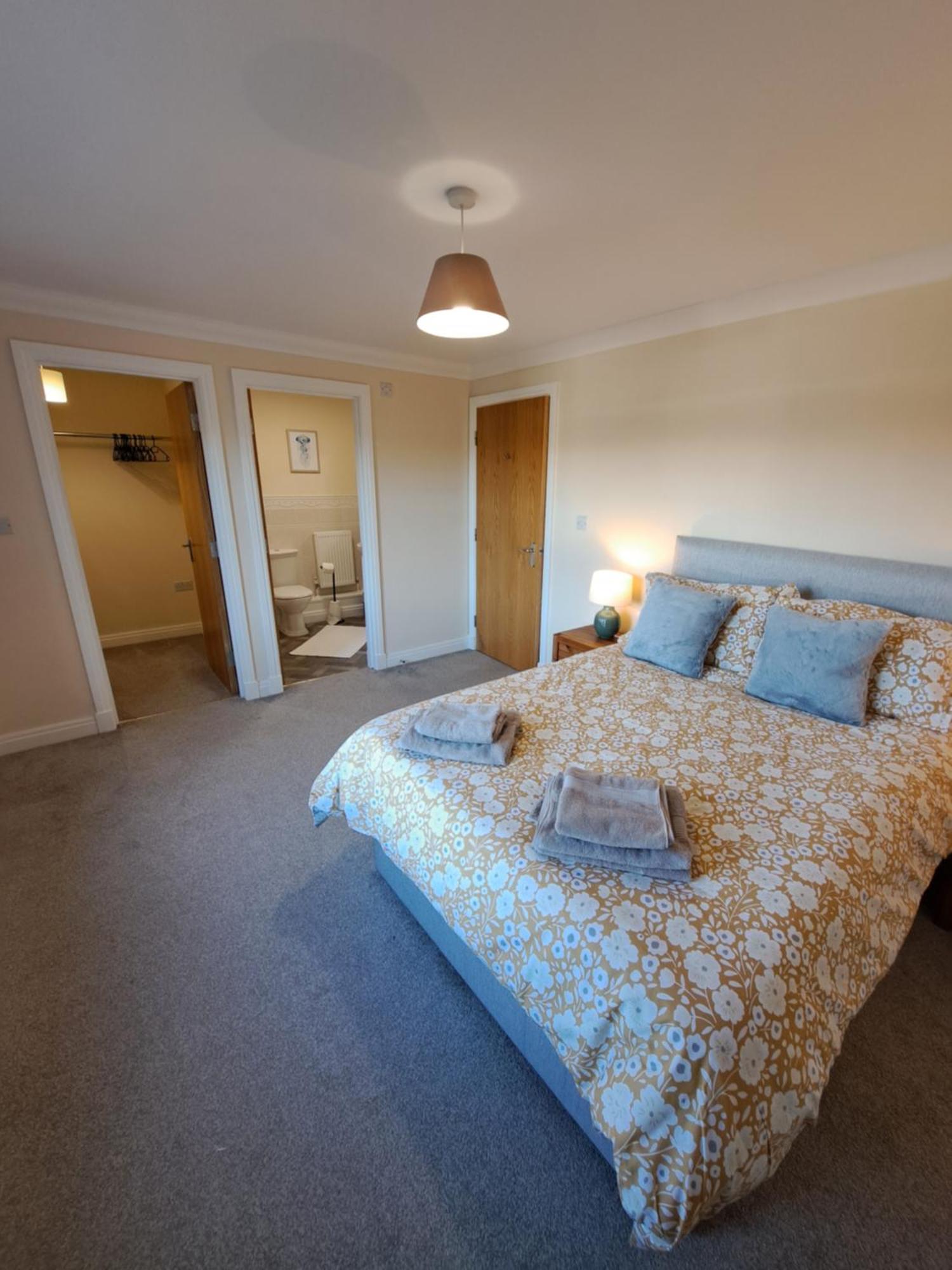 The Elms Apartments Ramsey Isle Of Man Uk Экстерьер фото